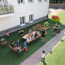 Tengerszem magánóvoda galéria - Játék az udvaron